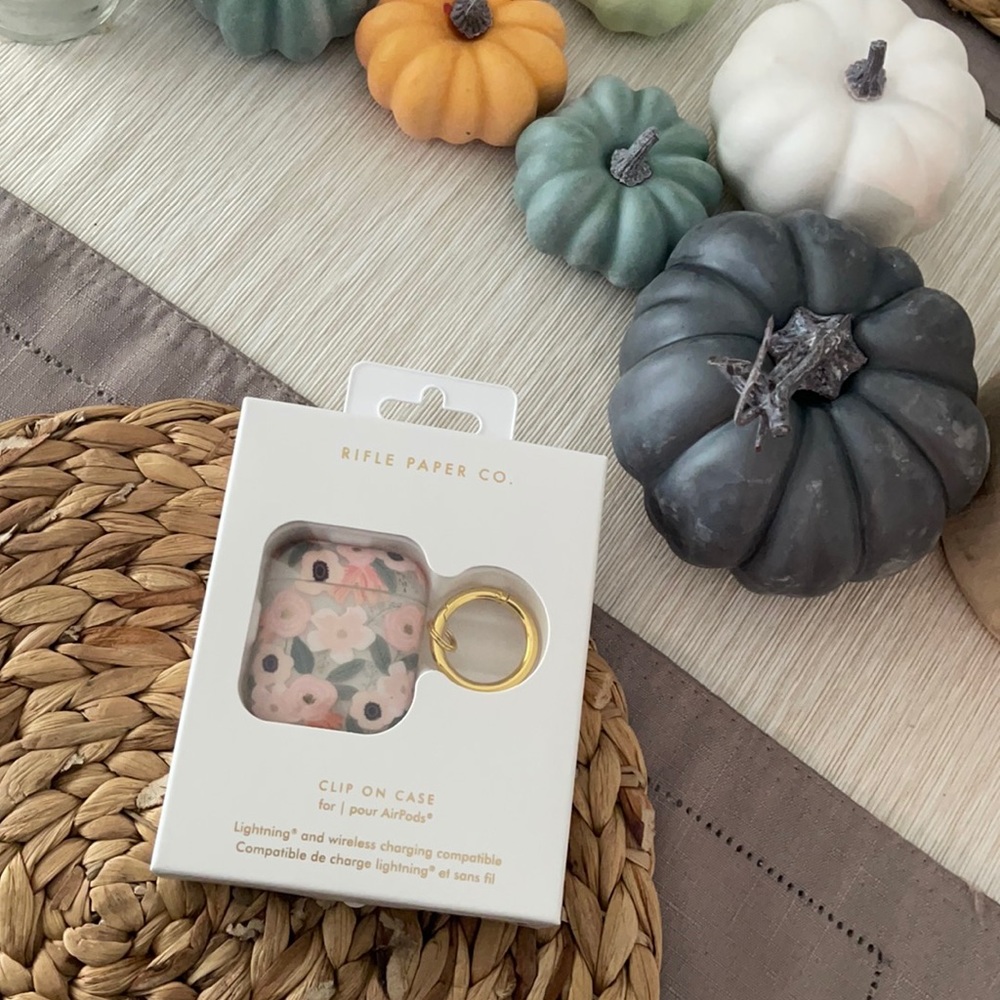 Last One! Rifle Paper Co AirPods Case
